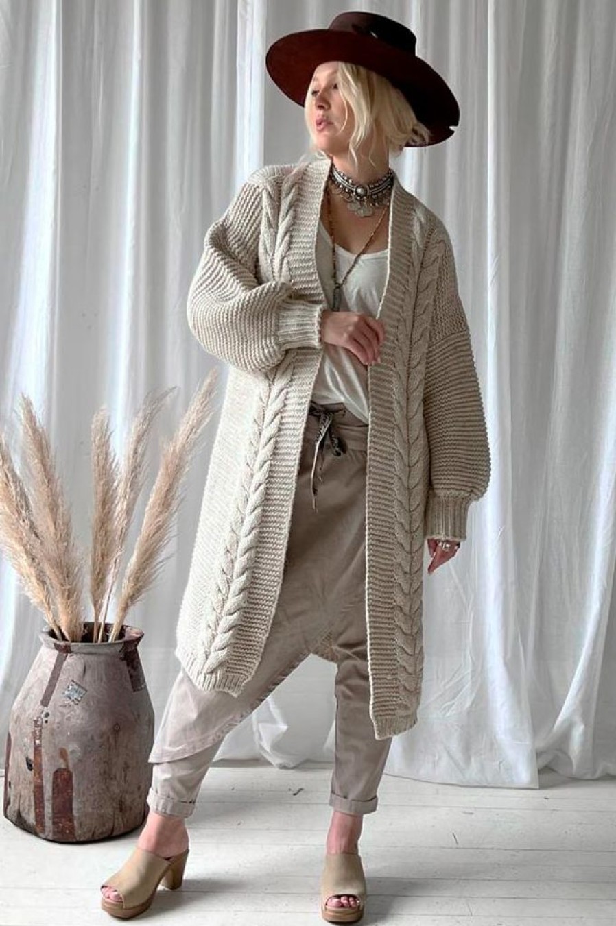 Muoti Bohemiana Neuleet | Hera Palmikkoneuletakki, Beige