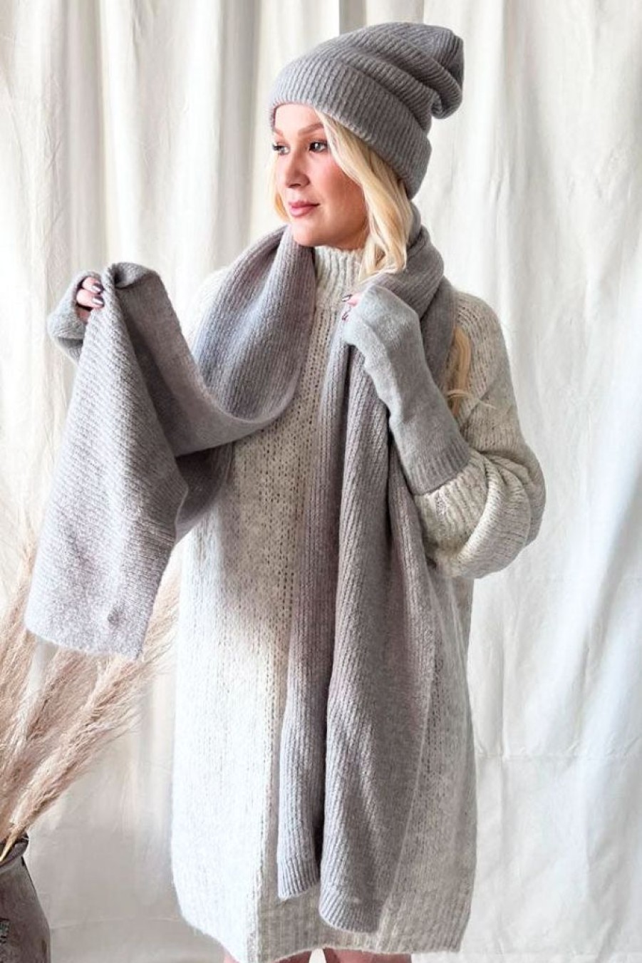 Muoti Bohemiana Huivit | Tiffie Mohair Blend Huivi, Pearl Grey